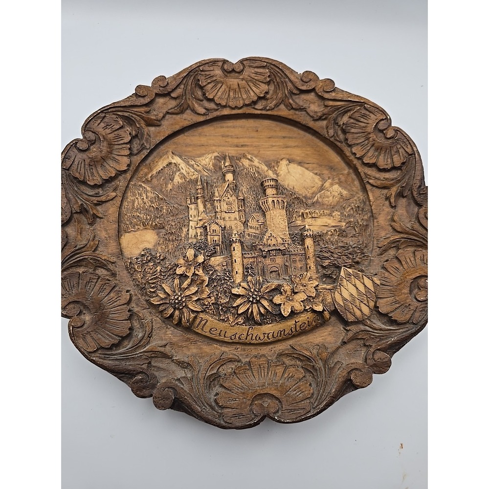 Carved Wooden Neuschwanstein Castle German Collector Plate Wall Hanging Bavaria - Picture 2 of 5
